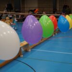 viele Ballons in der Sporthalle OBS